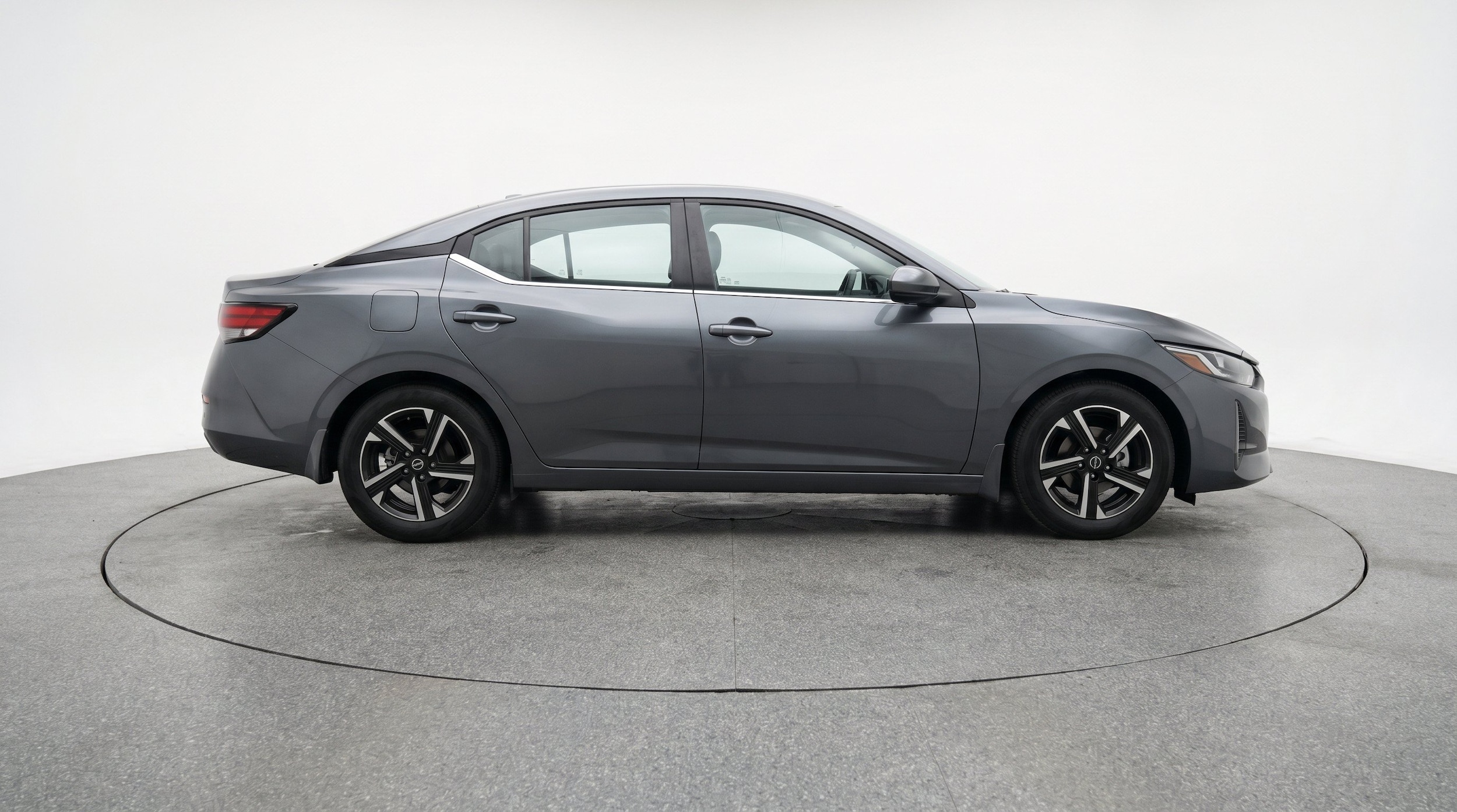 Thumbnail: 2025 Nissan Sentra - 10