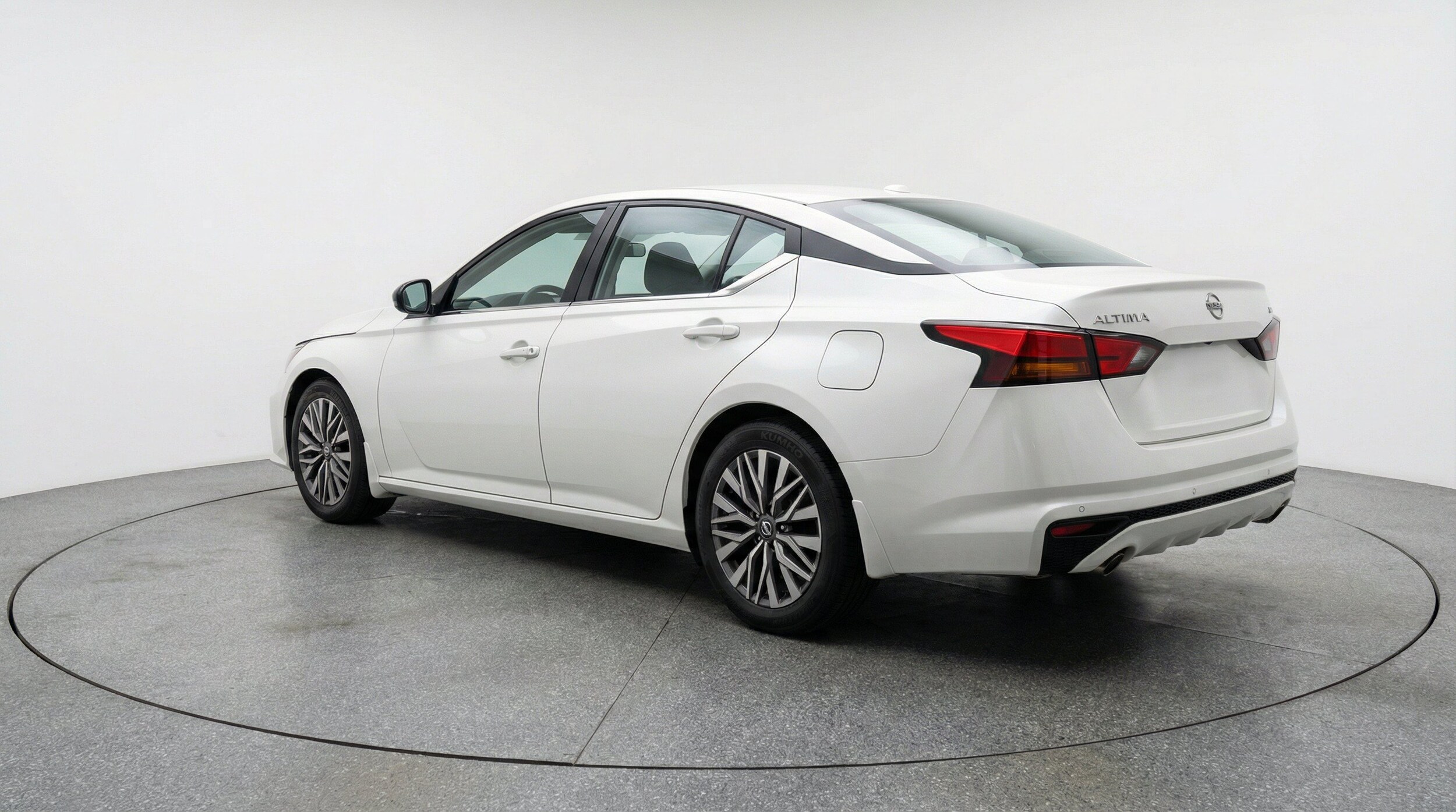 Thumbnail: 2025 Nissan Altima - 6