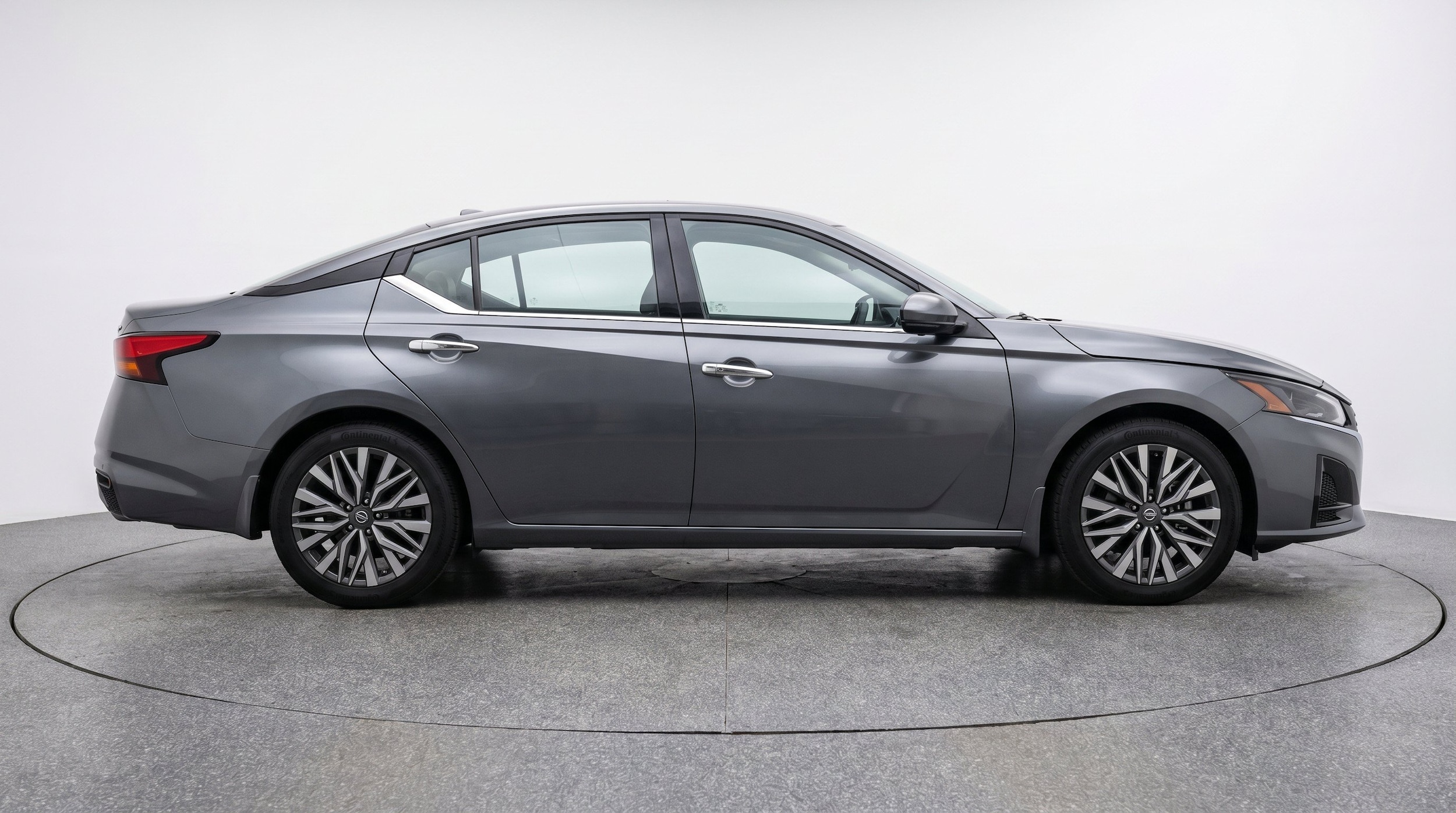 Thumbnail: 2025 Nissan Altima - 10