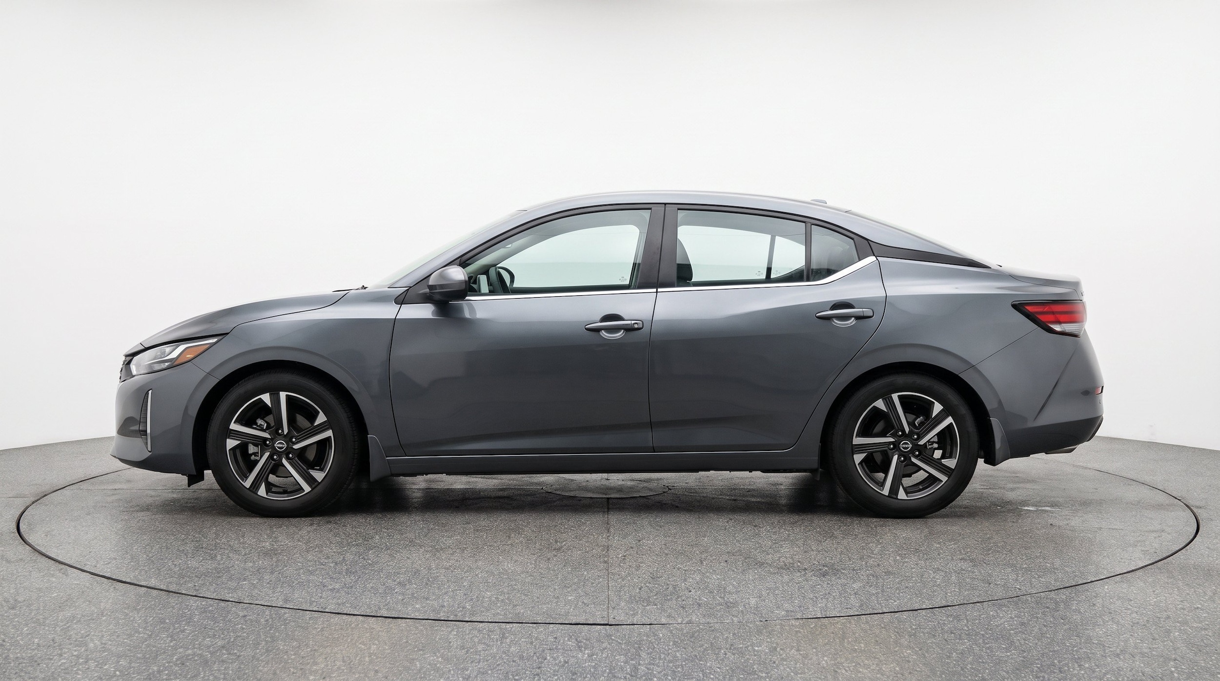 Thumbnail: 2025 Nissan Sentra - 5