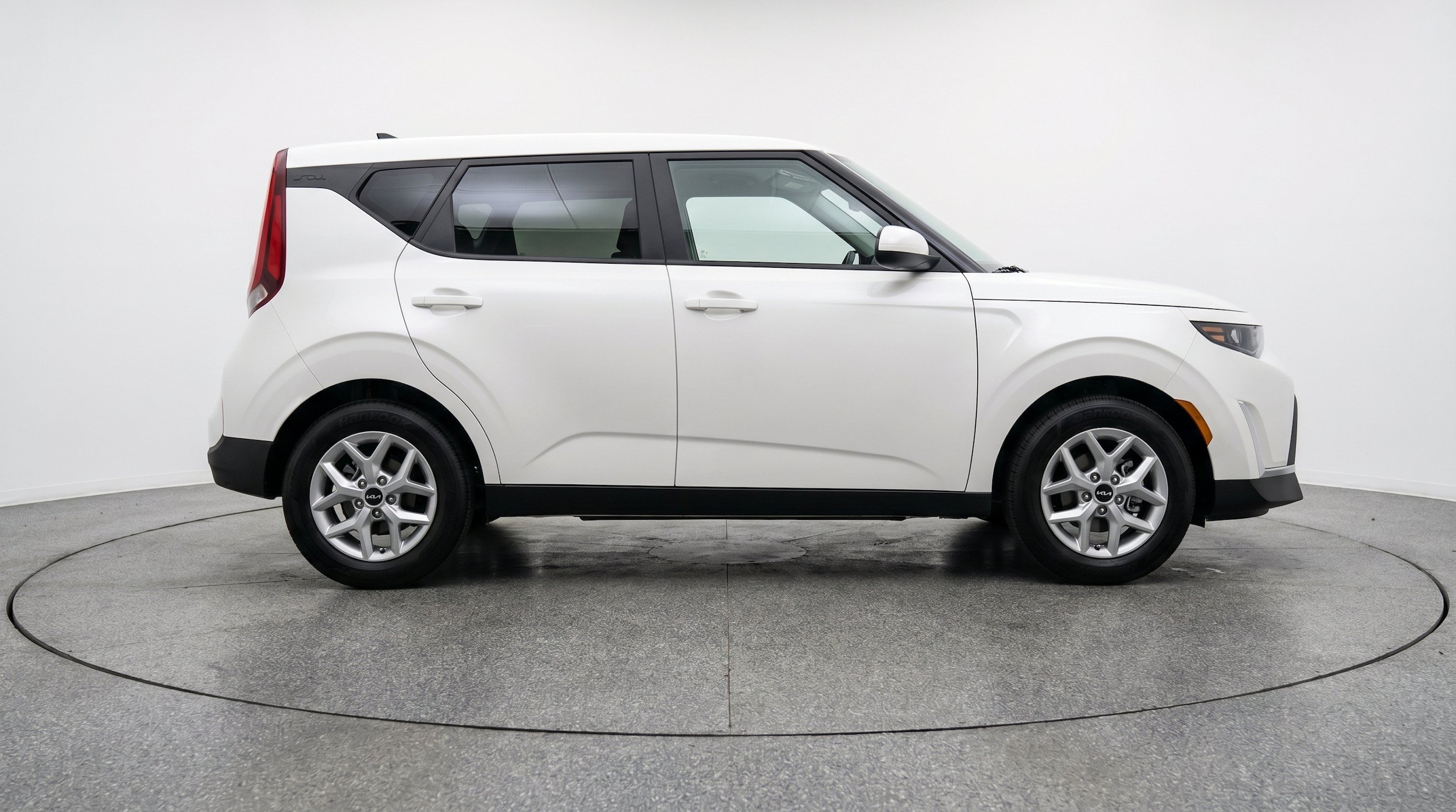 Thumbnail: 2025 Kia Soul - 10