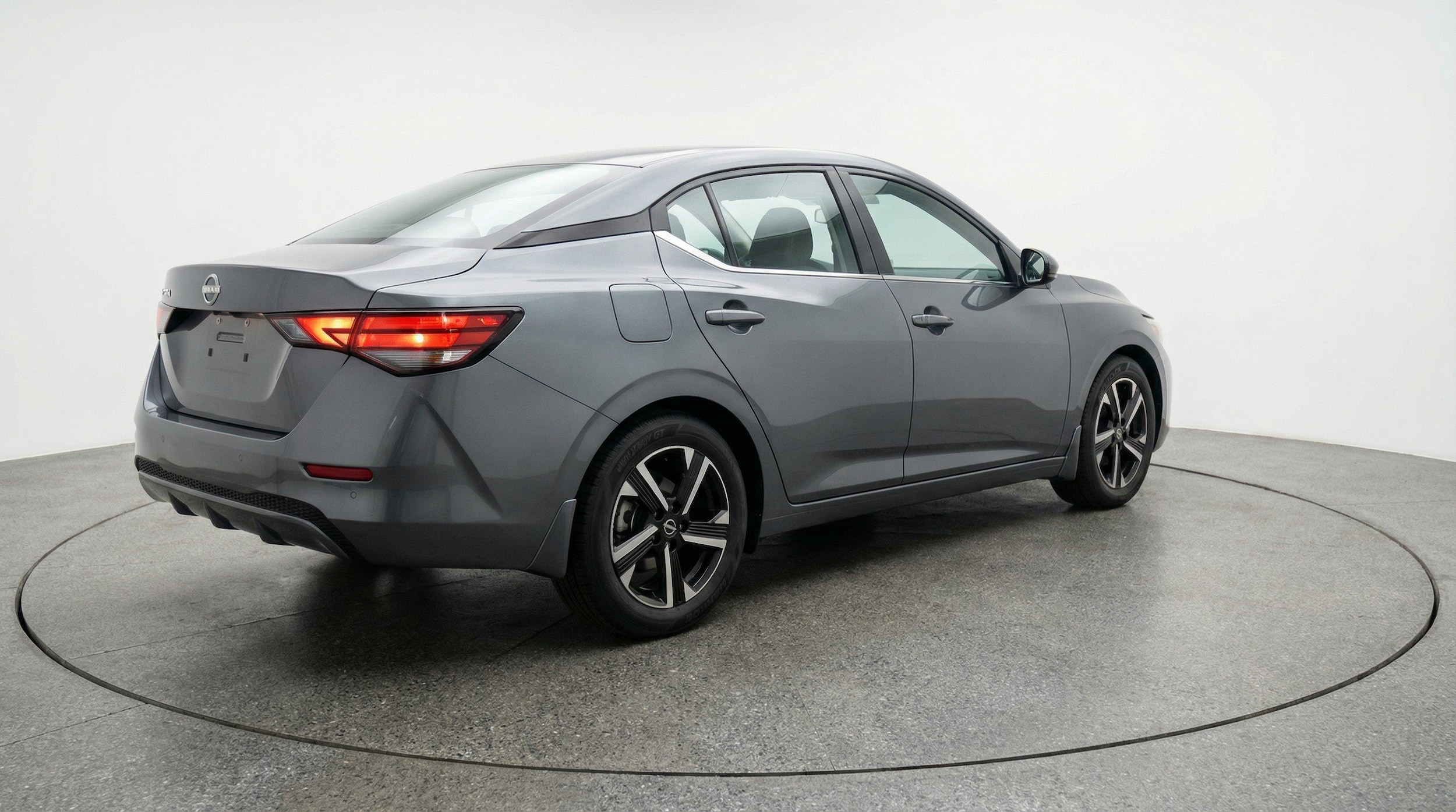 Thumbnail: 2025 Nissan Sentra - 9