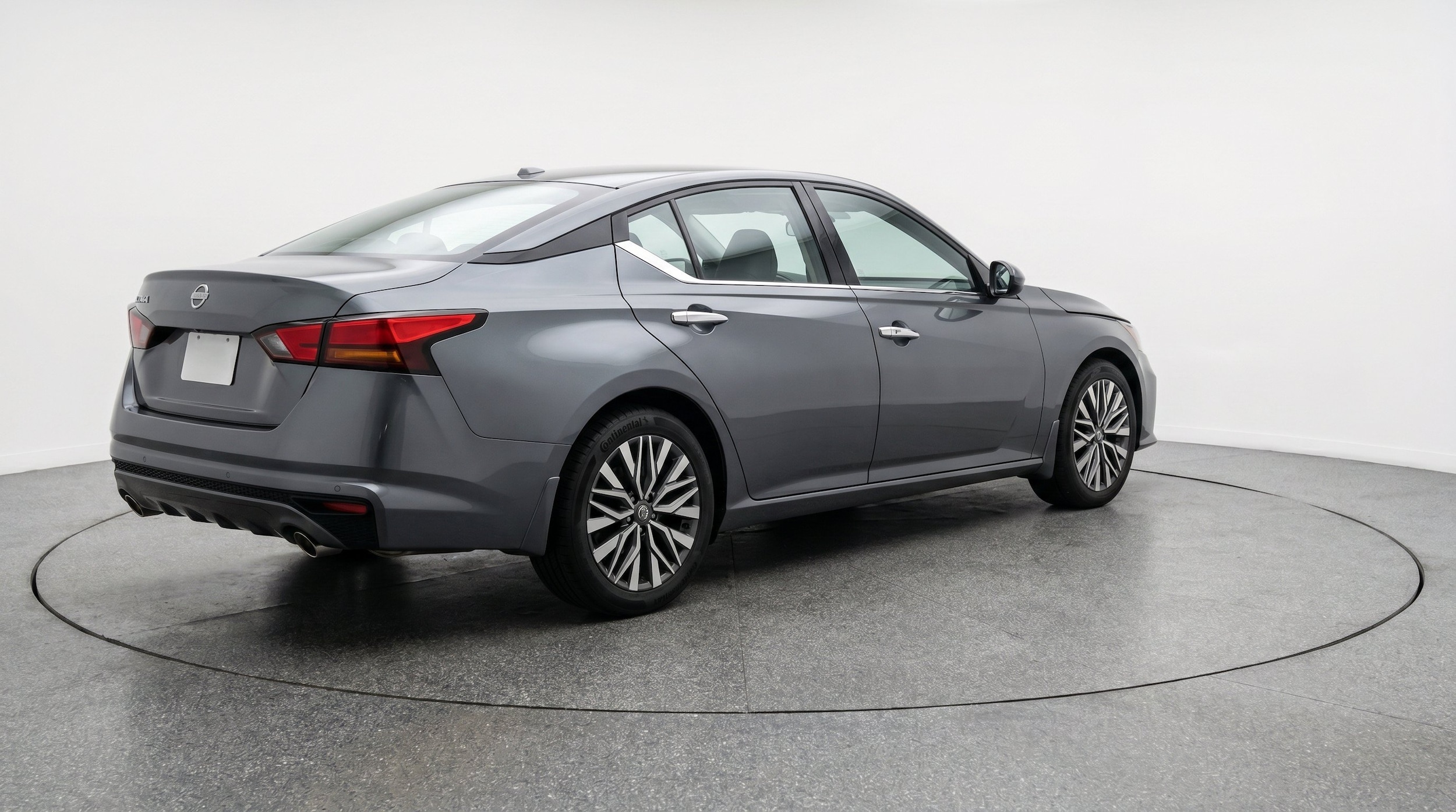 Thumbnail: 2025 Nissan Altima - 9