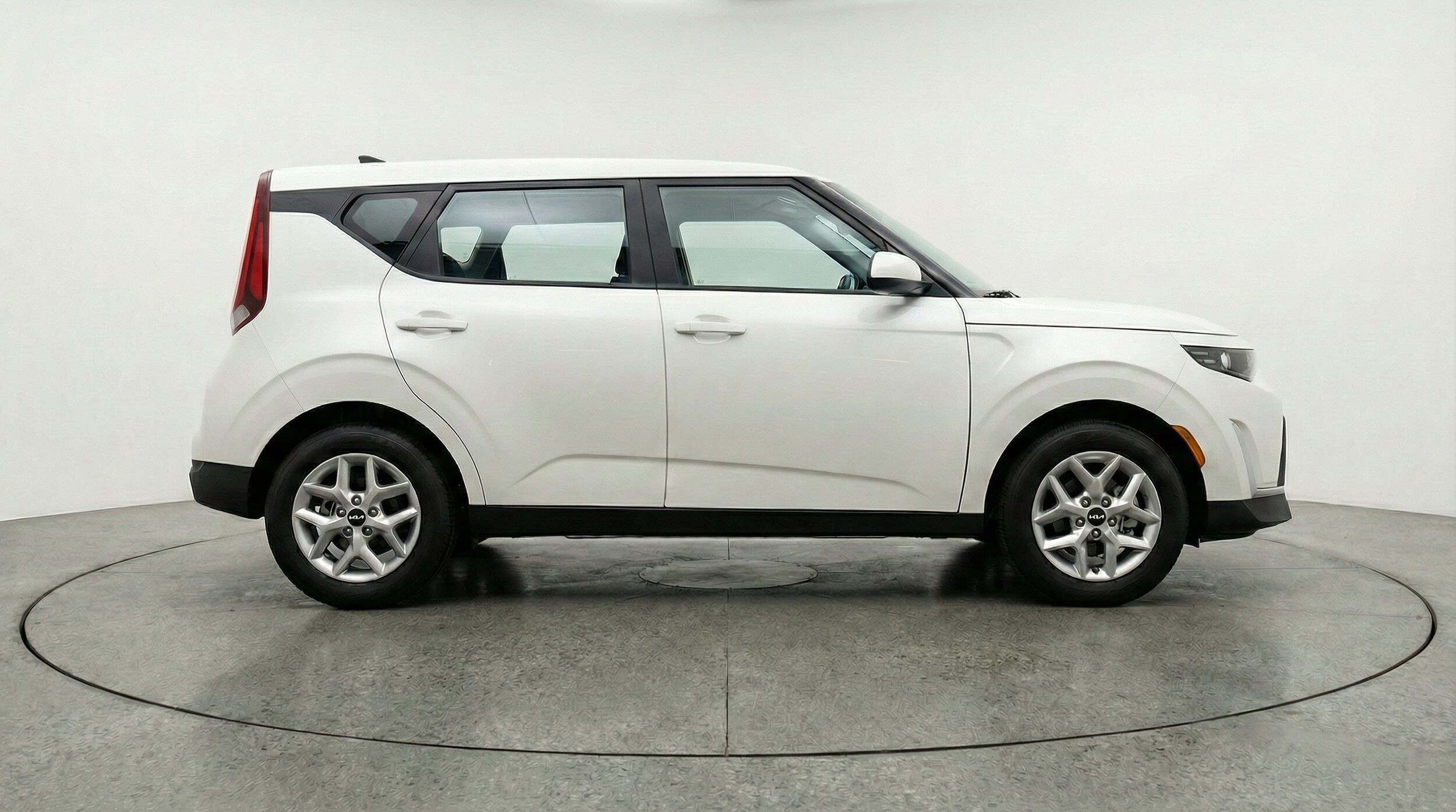 Thumbnail: 2025 Kia Soul - 11
