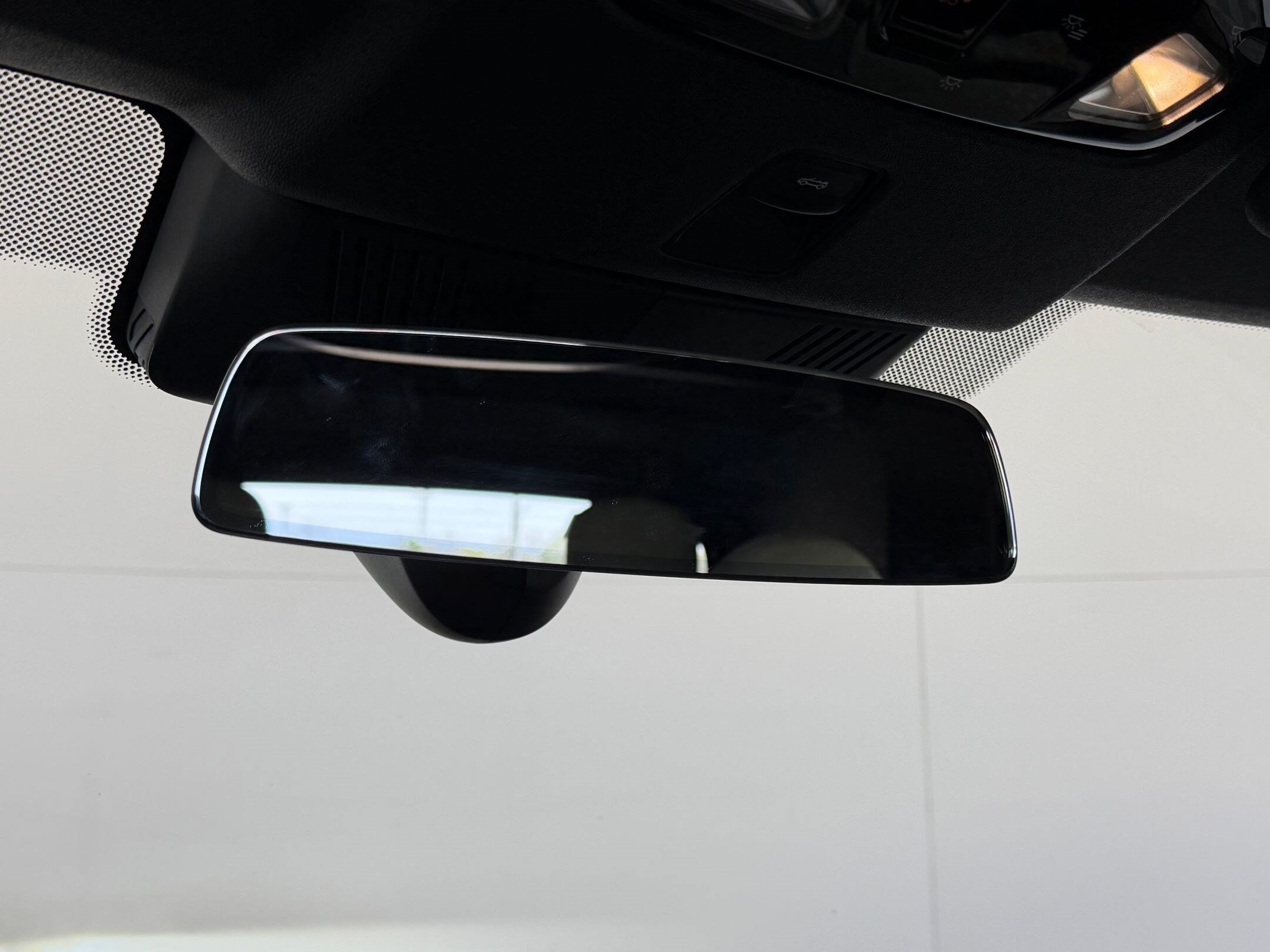 2026 MINI Convertible Base - Photo 16