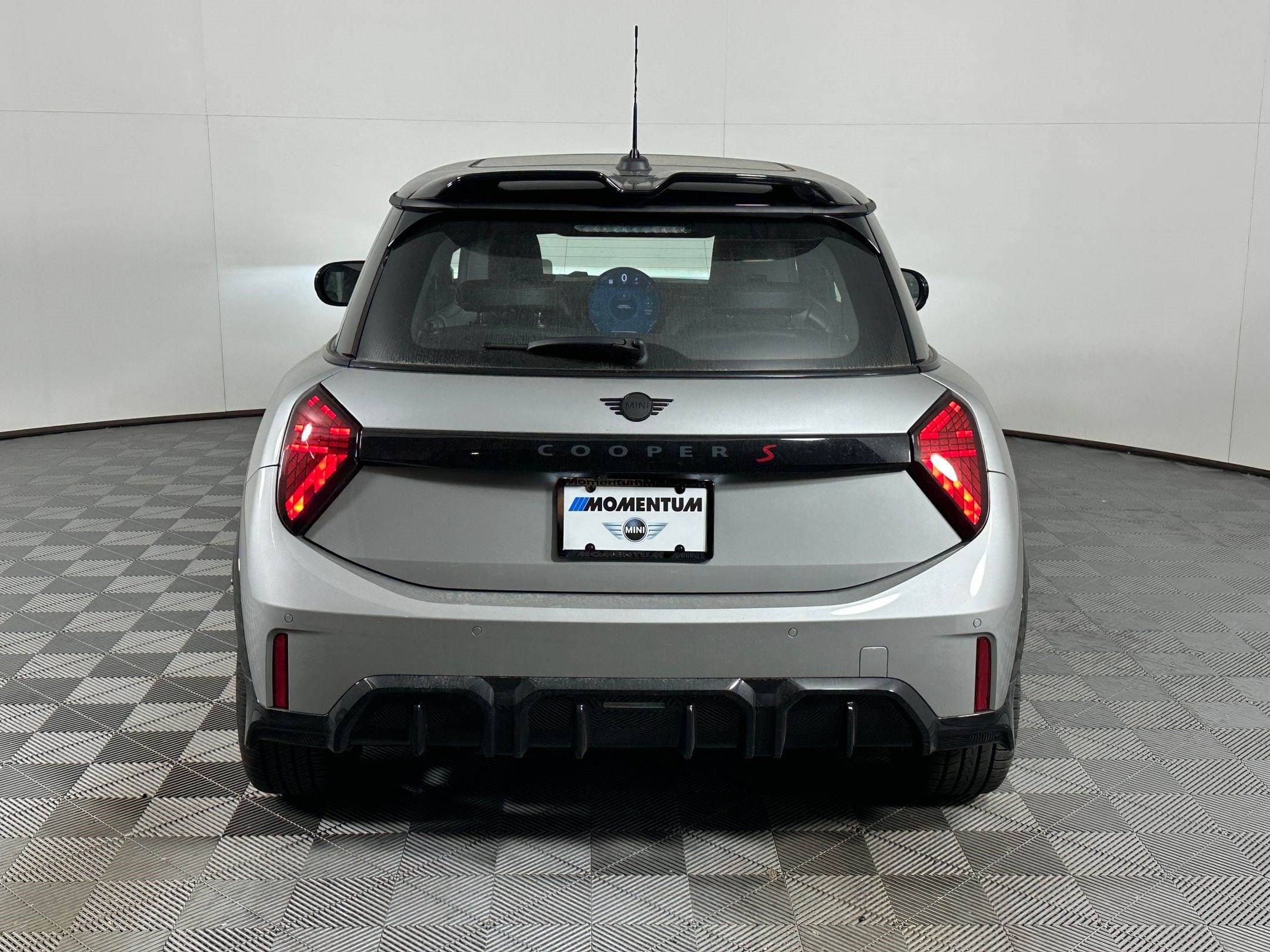 2026 MINI Hardtop 2 Door S - Photo 7