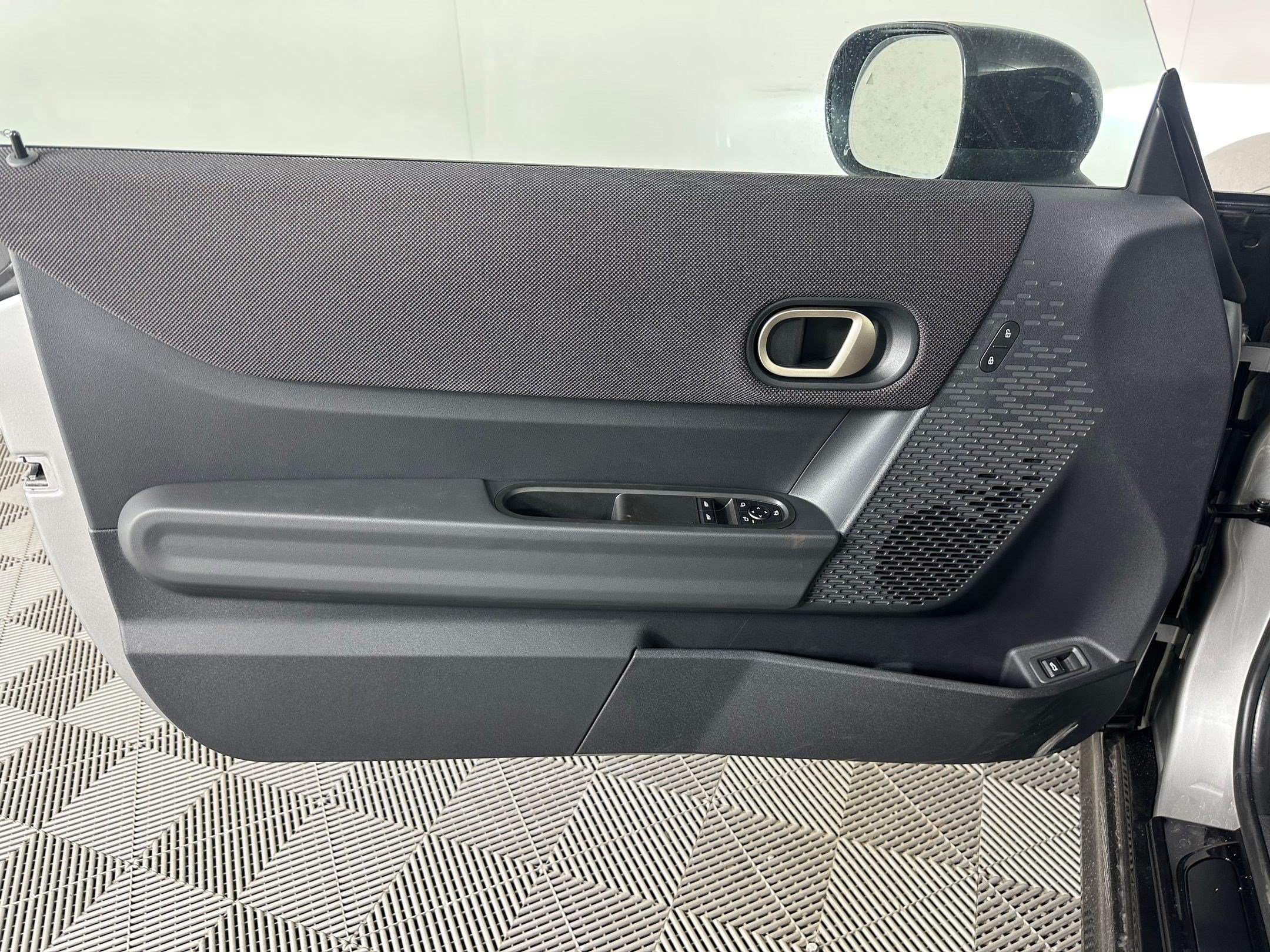 2026 MINI Hardtop 2 Door S - Photo 17