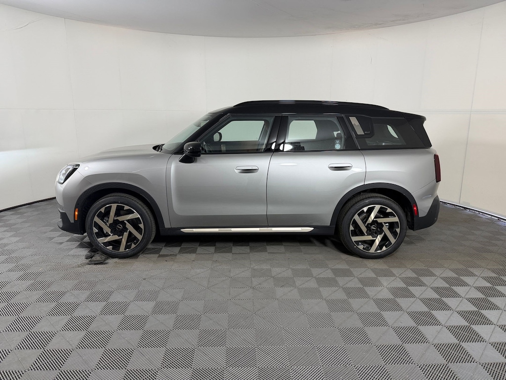 New 2027 MINI Countryman Signature Plus SUV