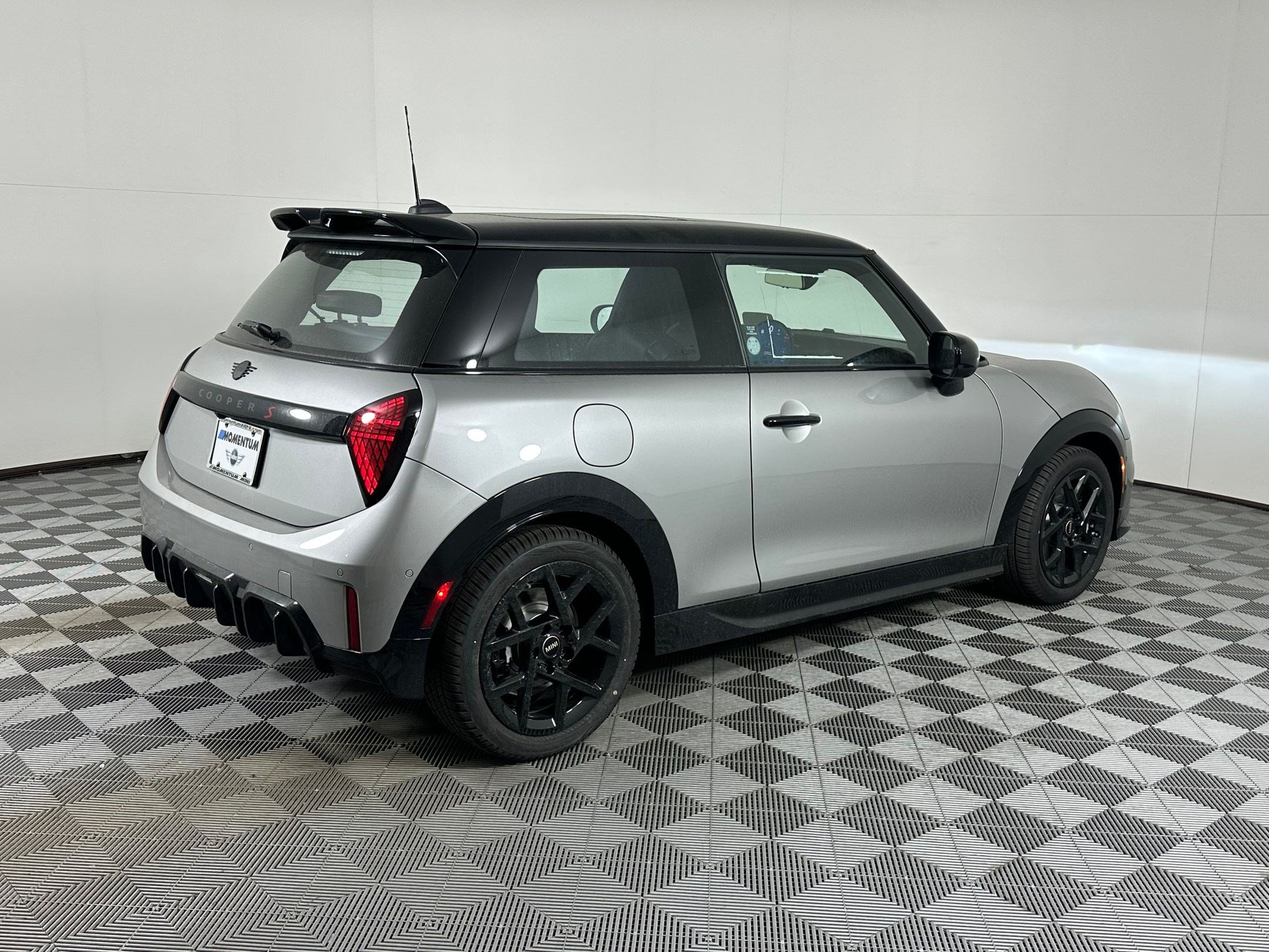 2026 MINI Hardtop 2 Door S - Photo 6