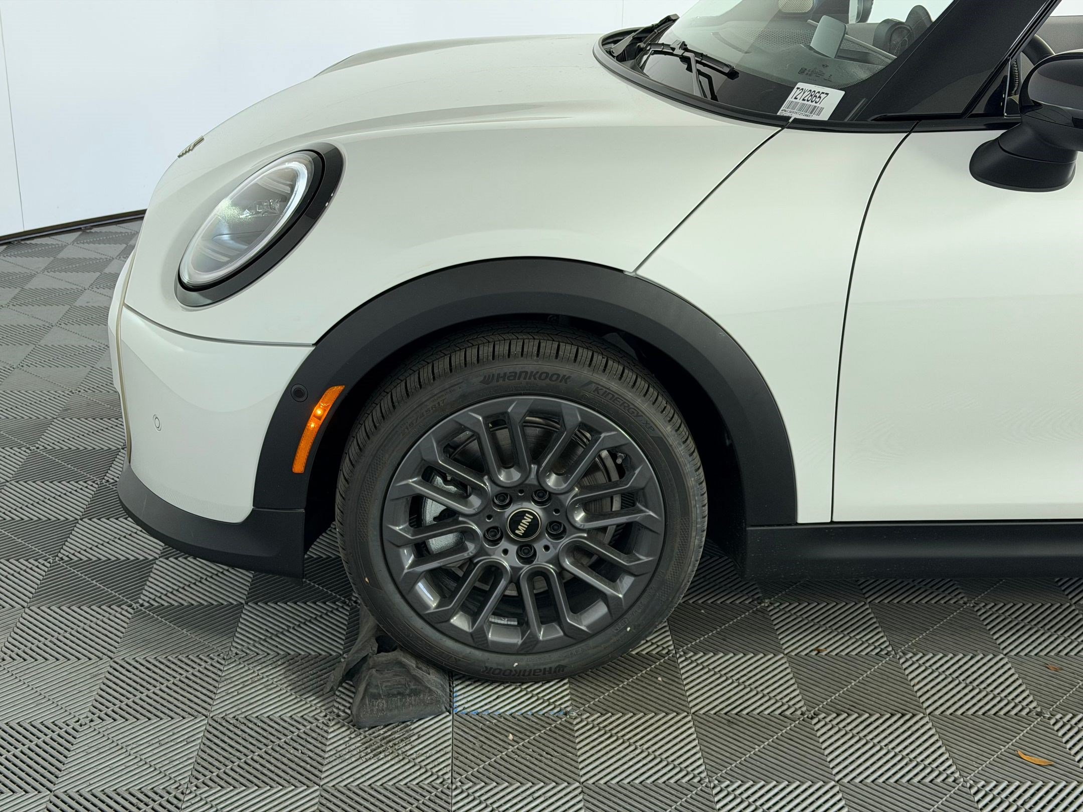 2026 MINI Convertible Base - Photo 11