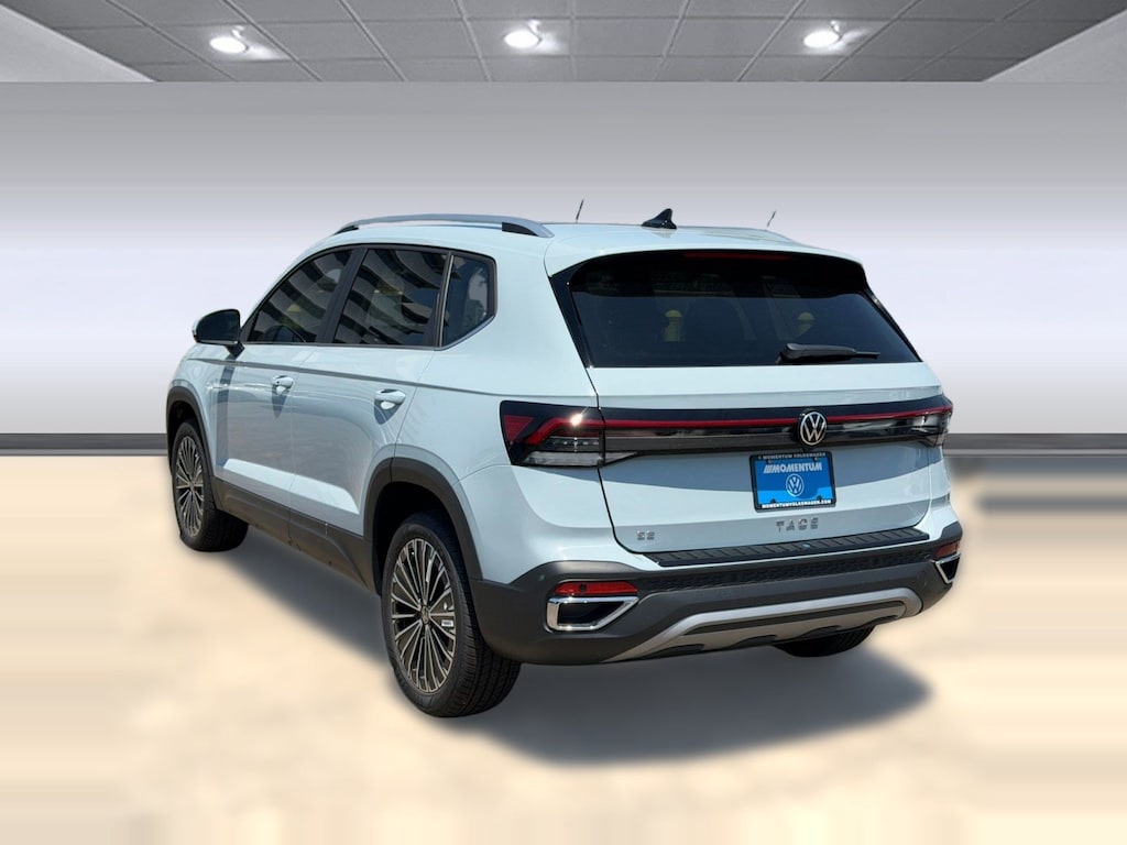 New 2026 Volkswagen Taos 1.5T SE SUV