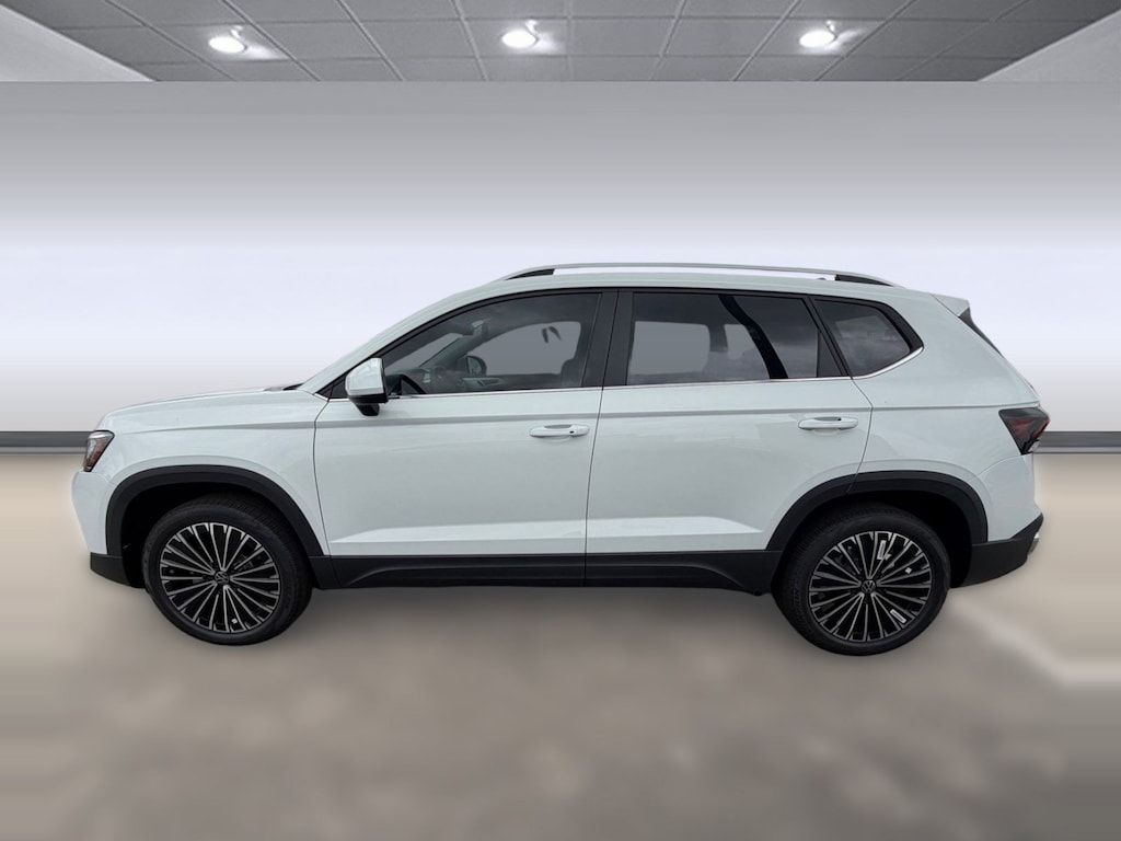 New 2026 Volkswagen Taos 1.5T SE SUV