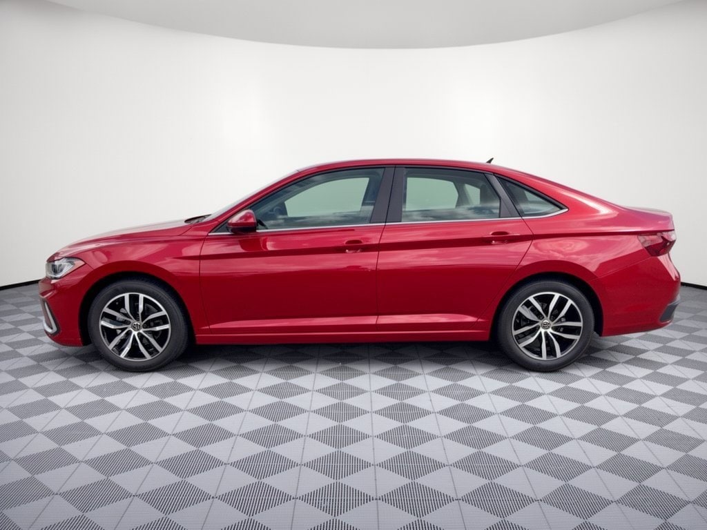 New 2027 Volkswagen Jetta 1.5T SE Sedan