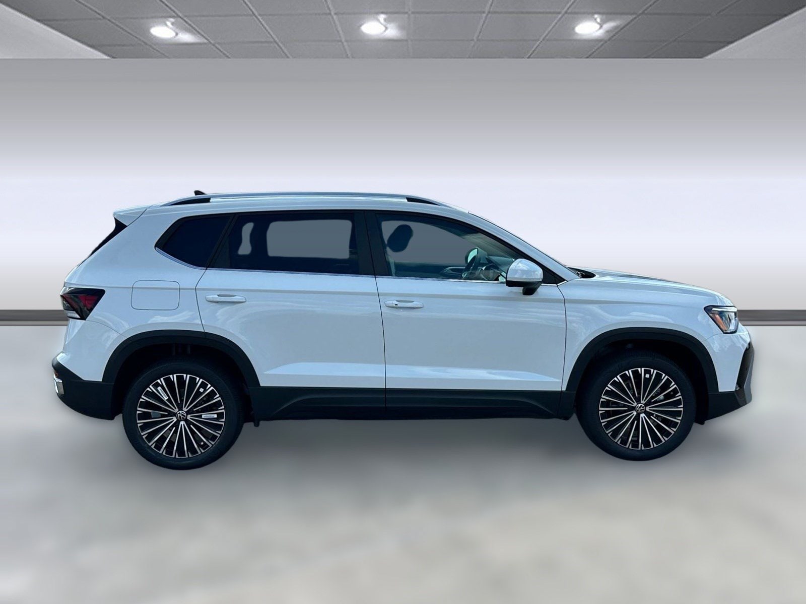 2025 Volkswagen Taos SE - Photo 7