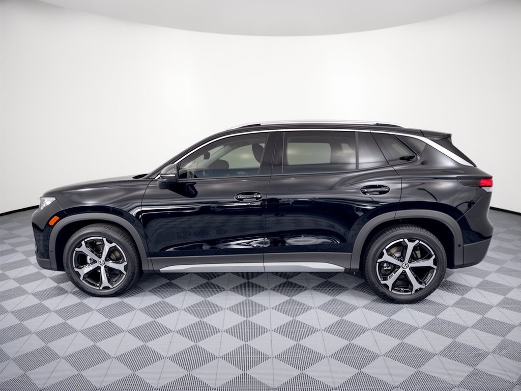 New 2026 Volkswagen Tiguan SE SUV