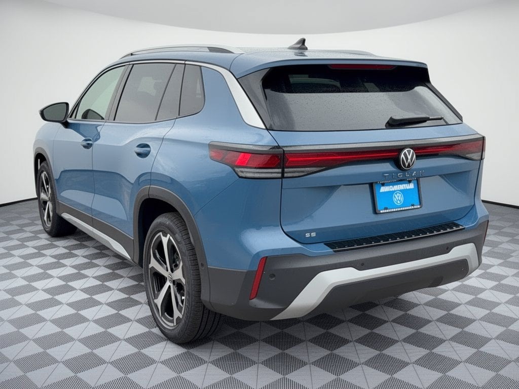 New 2026 Volkswagen Tiguan SE SUV
