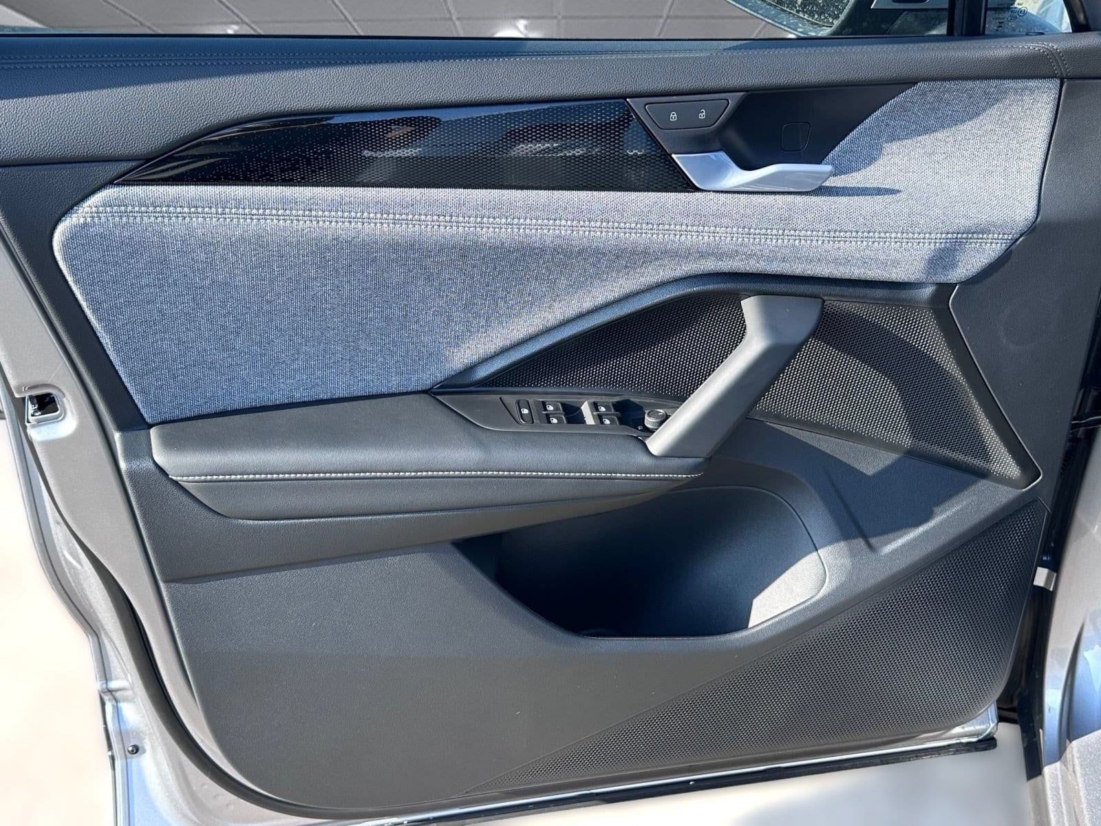 2026 Volkswagen Tiguan S - Photo 12