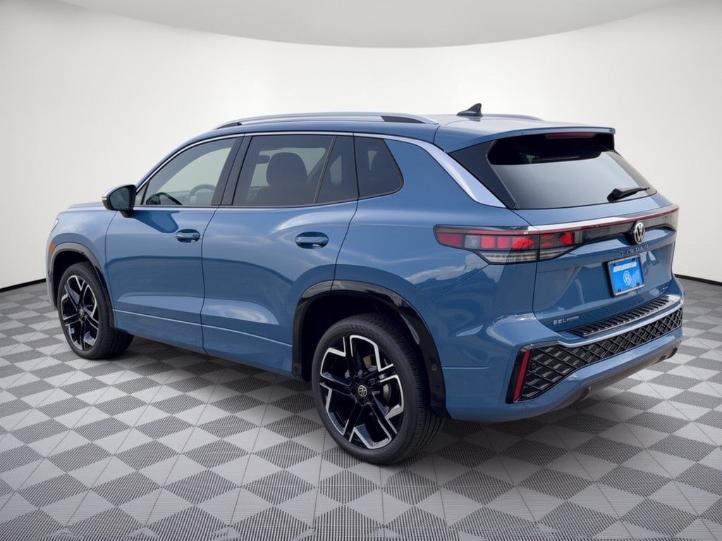 New 2026 Volkswagen Tiguan SEL R-Line Turbo SUV