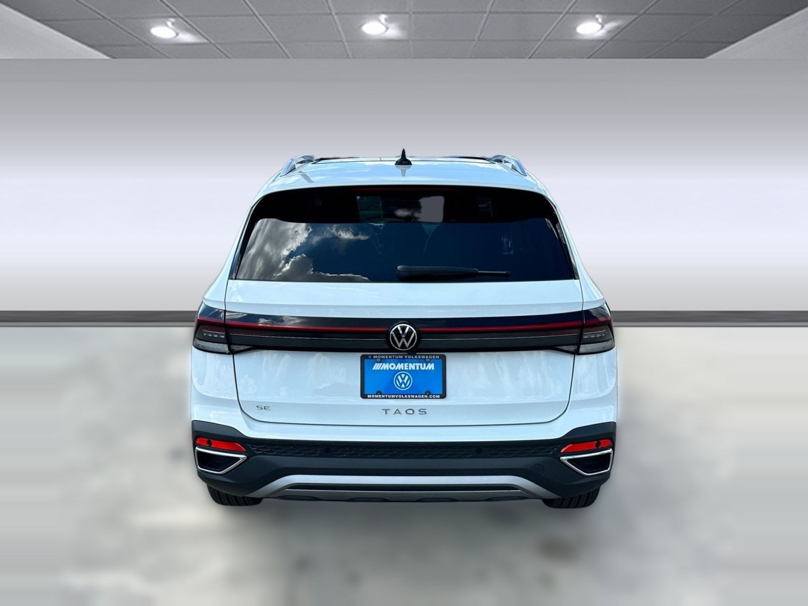 2025 Volkswagen Taos SE - Photo 9