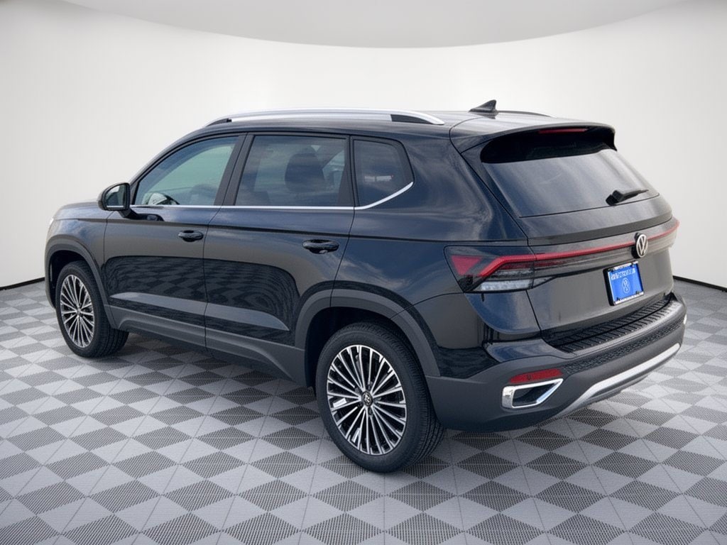 New 2027 Volkswagen Taos 1.5T SE SUV
