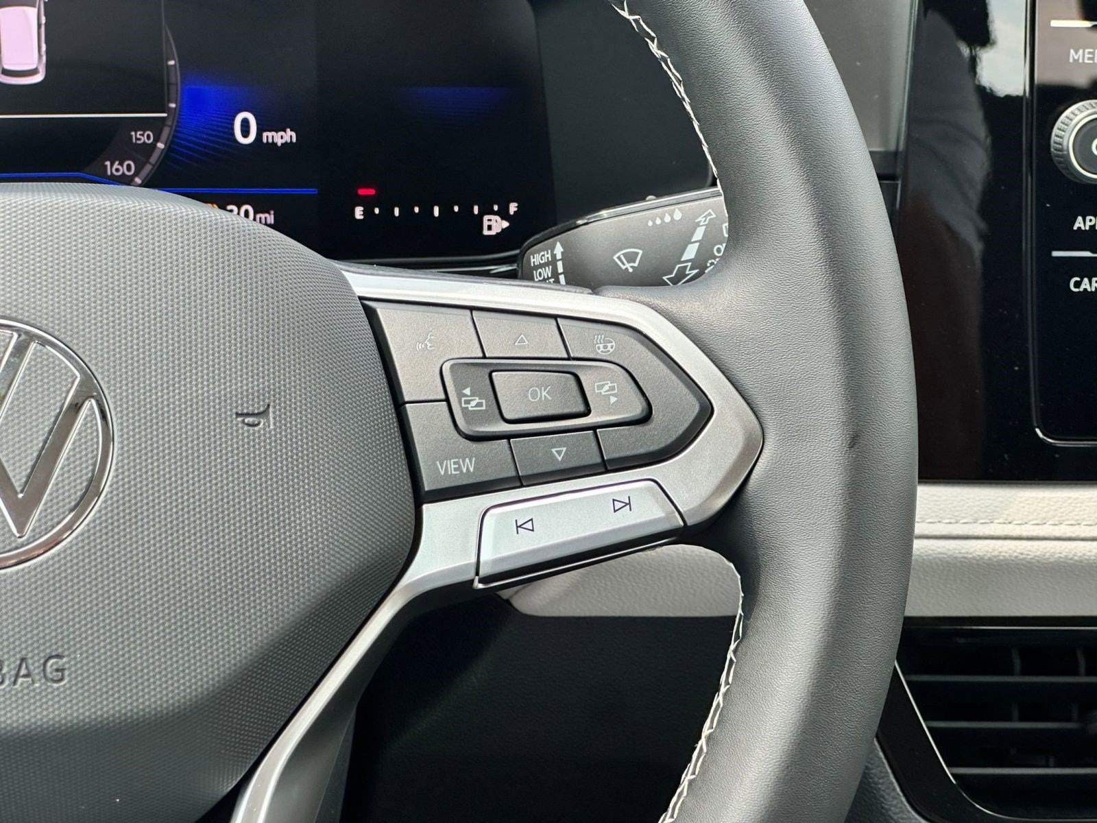 2025 Volkswagen Taos S - Photo 21