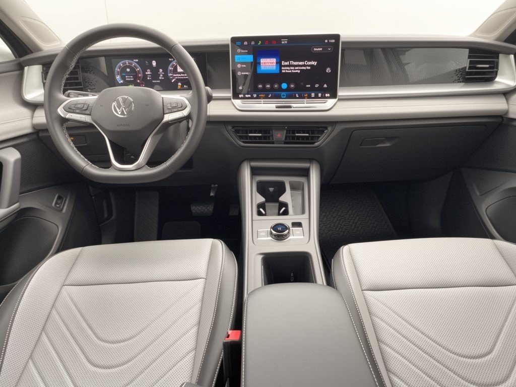 New 2026 Volkswagen Tiguan SE SUV