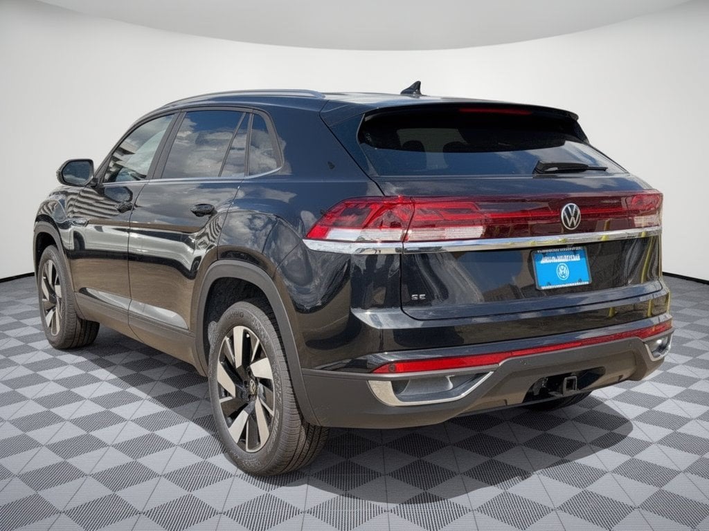 New 2026 Volkswagen Atlas Cross Sport SE w/Technology SUV