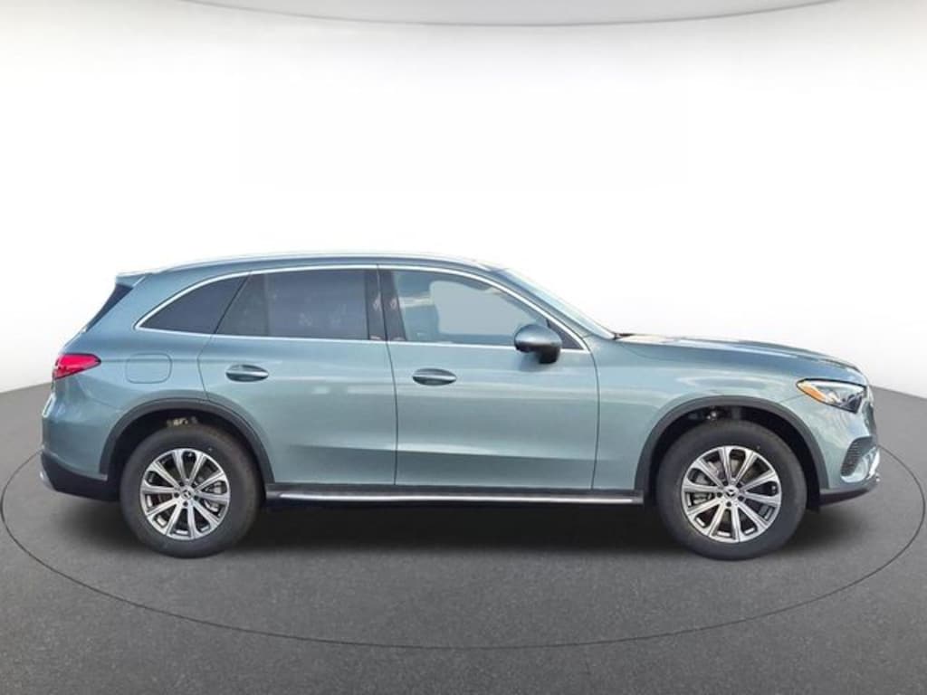 New 2026 Mercedes-Benz GLC 4MATIC SUV