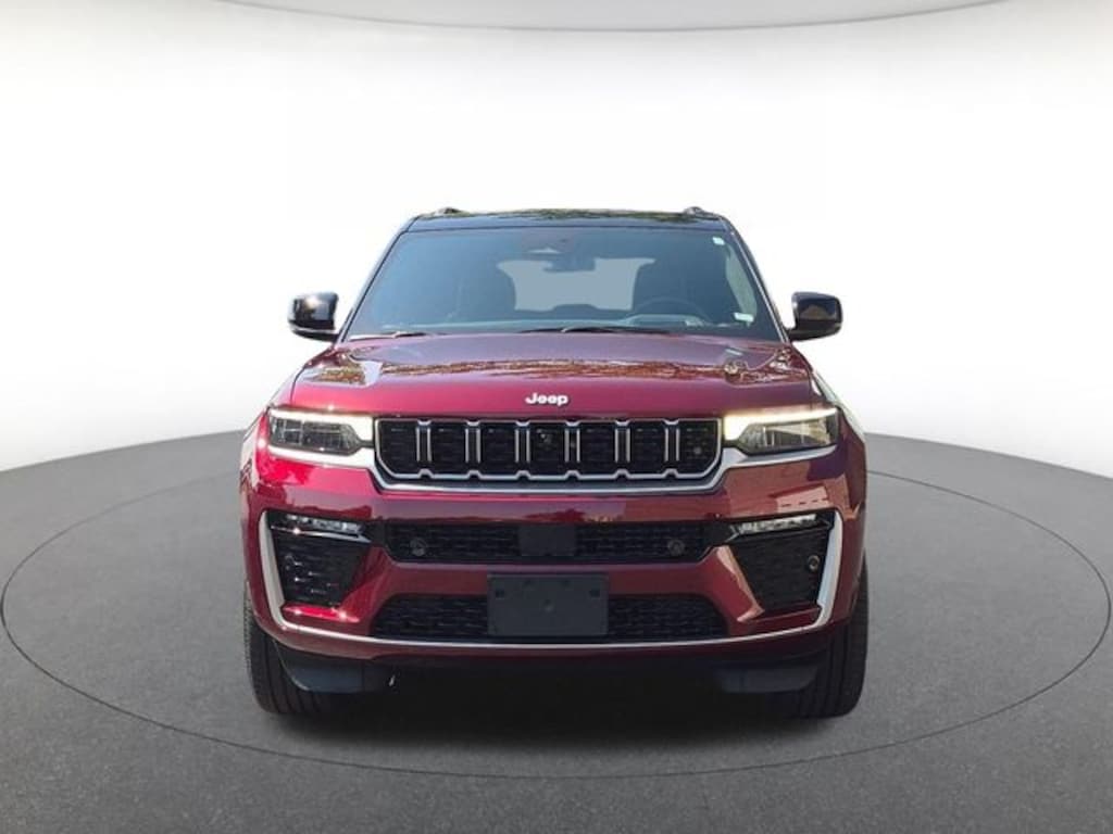 Used 2026 Jeep Grand Cherokee Summit 4WD SUV