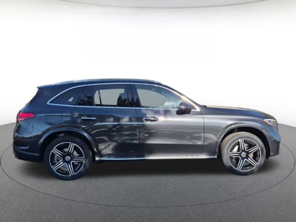 New 2027 Mercedes-Benz GLC 4MATIC SUV