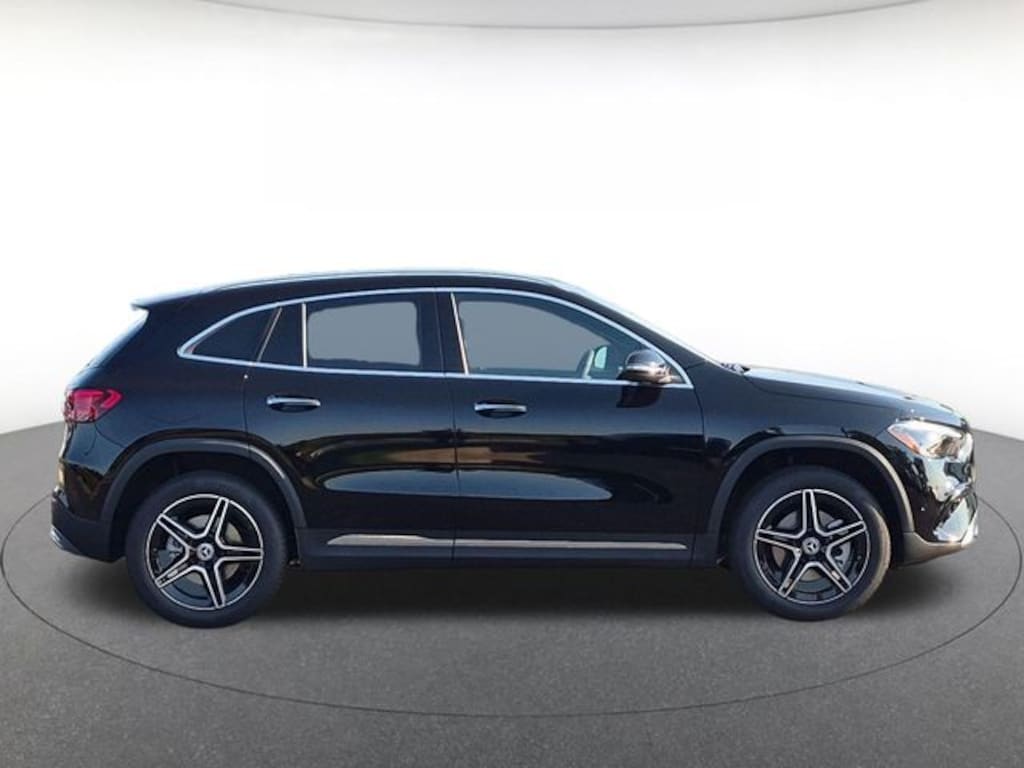 New 2026 Mercedes-Benz GLA 4MATIC SUV
