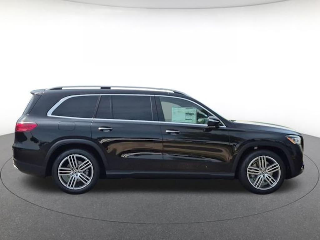 New 2026 Mercedes-Benz GLS 4MATIC SUV
