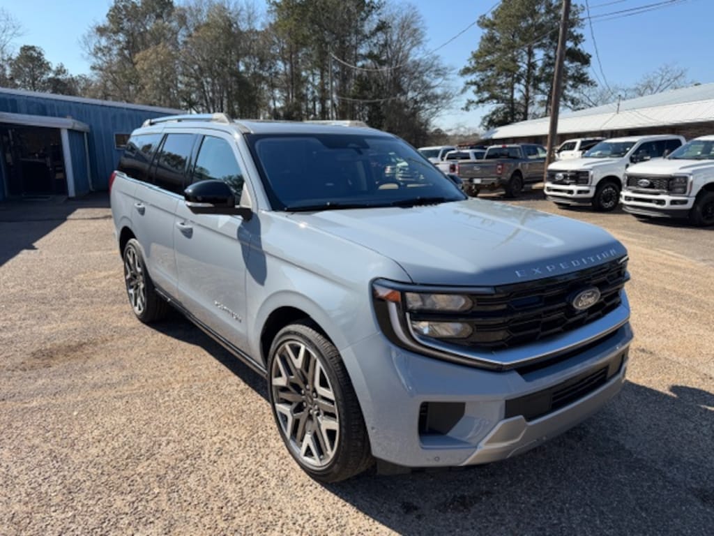 Used 2025 Ford Expedition Platinum Ultimate SUV