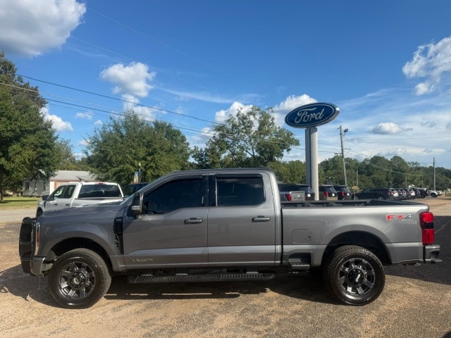 2024 Ford F-250 Super Duty Lariat