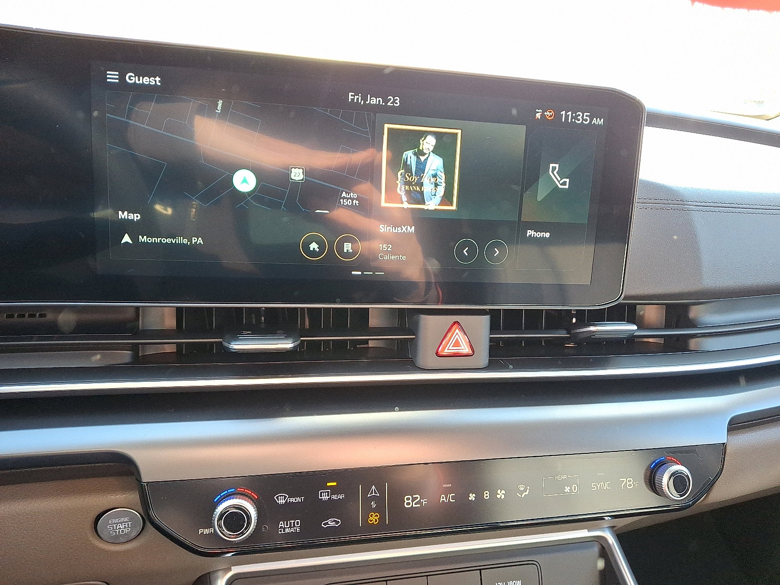 2026 Kia Carnival LXS - Photo 9