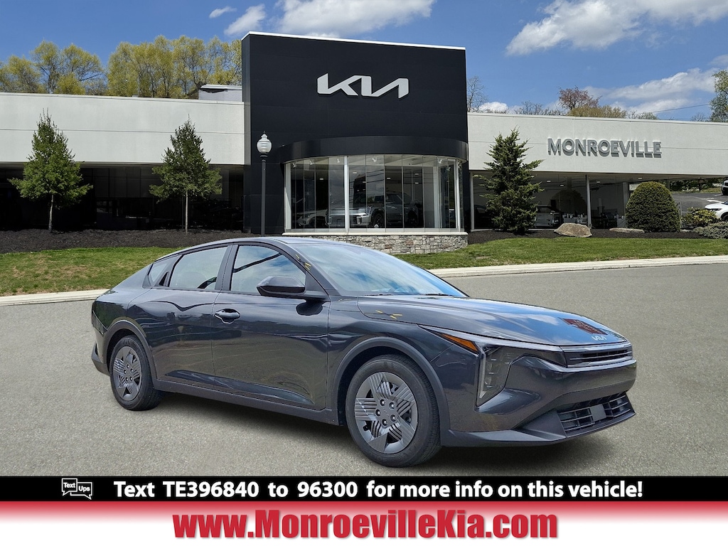 New 2026 Kia K4 LX Sedan