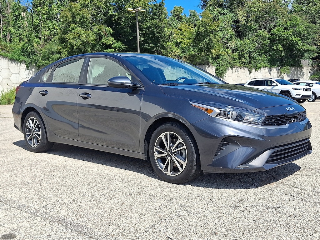 Certified 2024 Kia Forte LXS LXS IVT