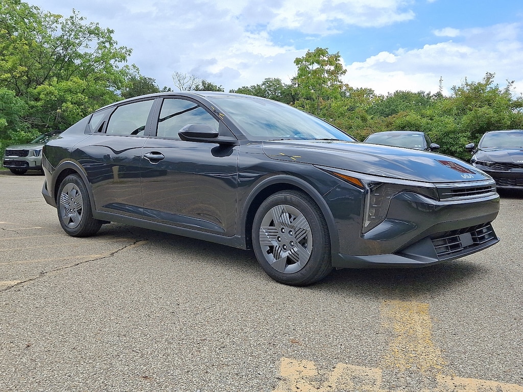 New 2026 Kia K4 LX Sedan