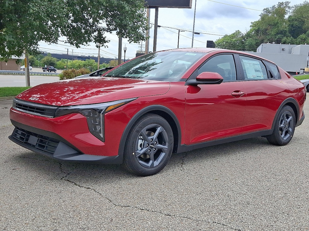 New 2026 Kia K4 LXS Sedan