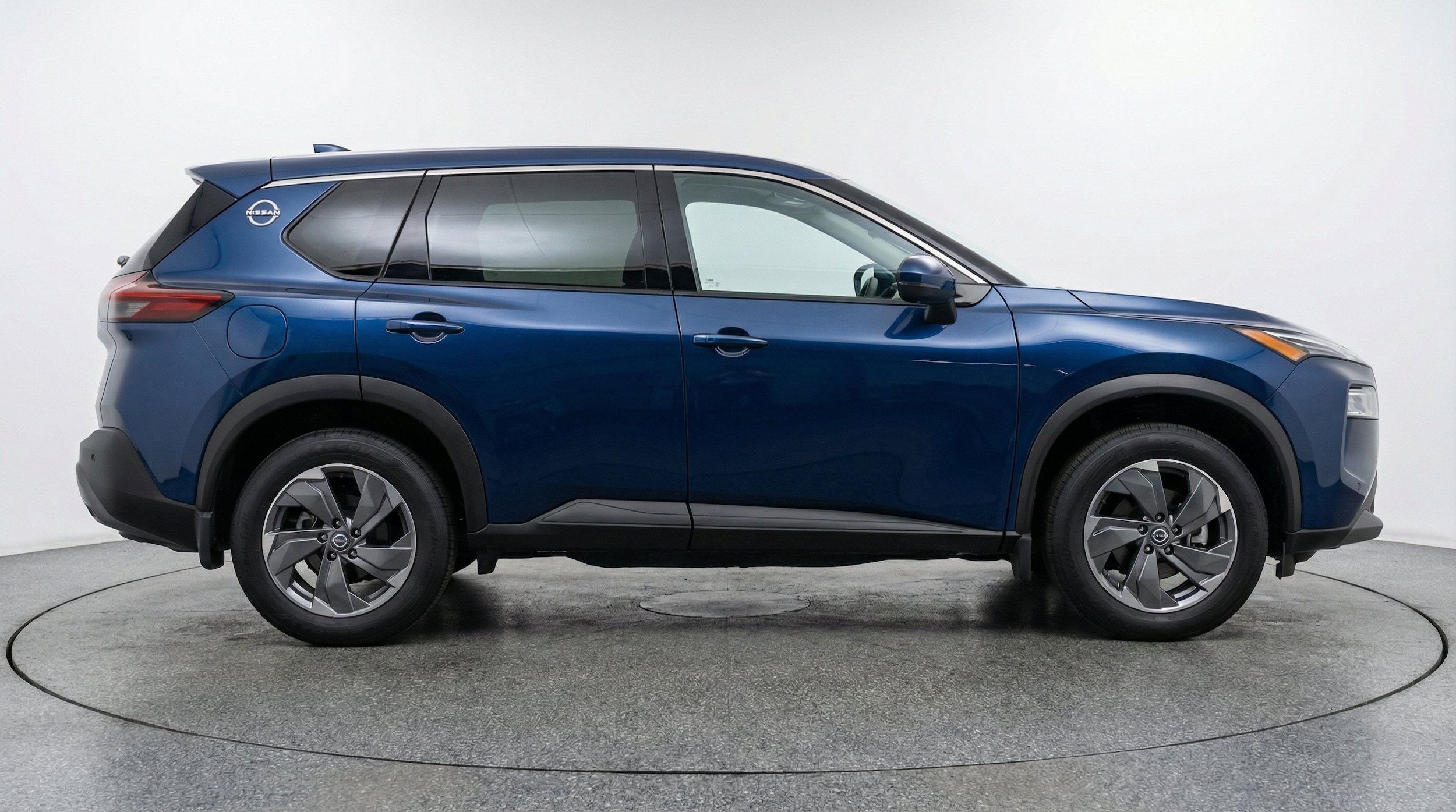 Thumbnail: 2025 Nissan Rogue - 10