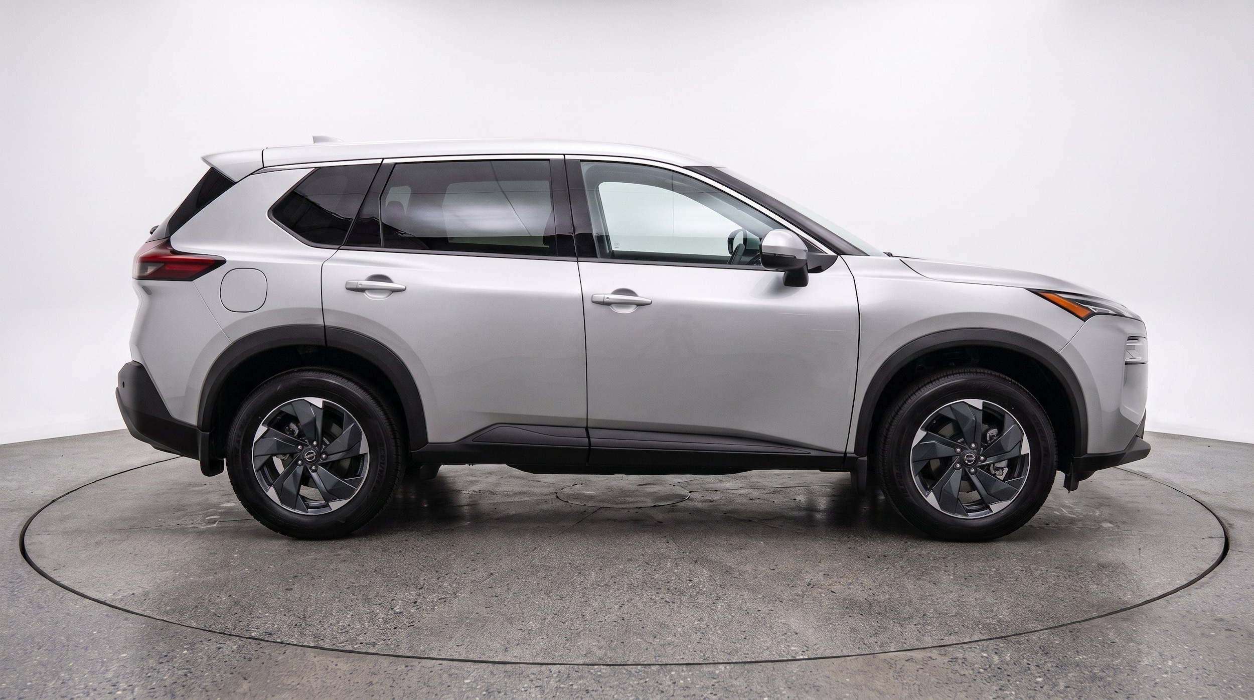 Thumbnail: 2025 Nissan Rogue - 10