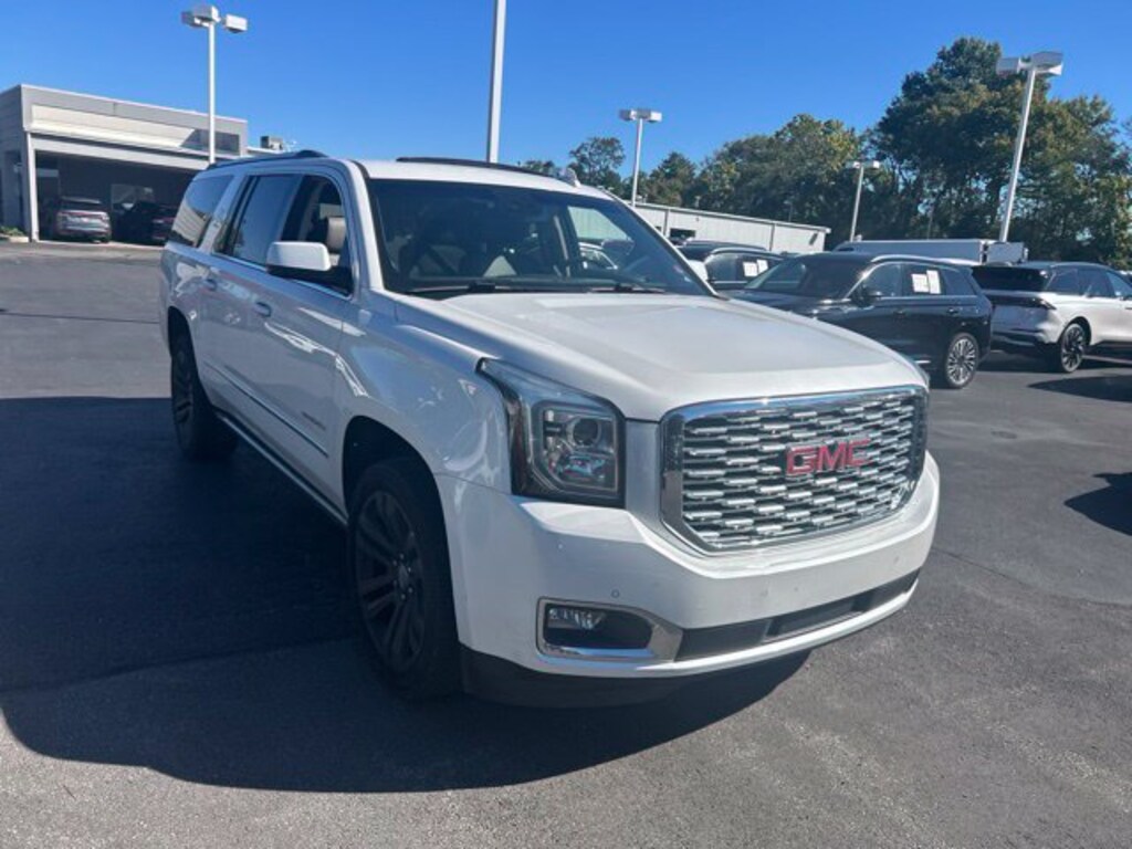 Used 2018 GMC Yukon XL Denali SUV