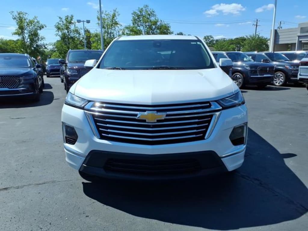 Used 2023 Chevrolet Traverse Premier SUV