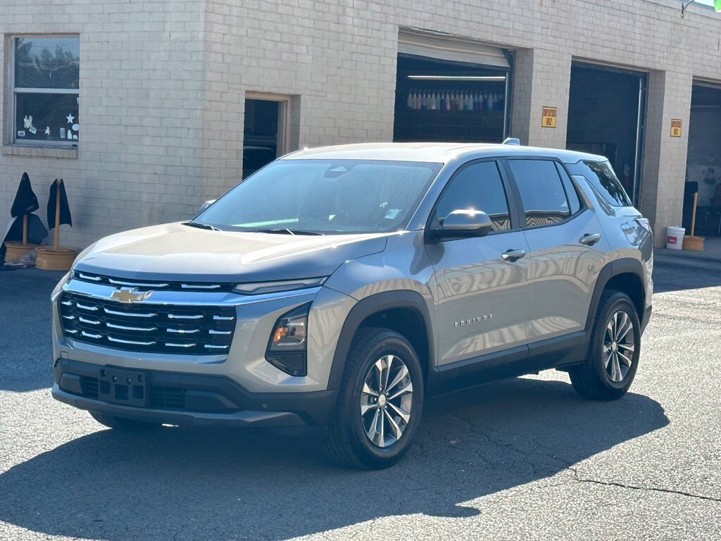 Used 2025 Chevrolet Equinox LT SUV