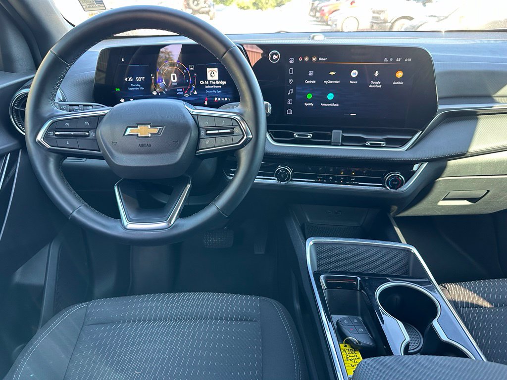 Used 2025 Chevrolet Equinox LT SUV