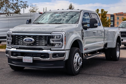 2026 Ford F-450 Lariat Truck
