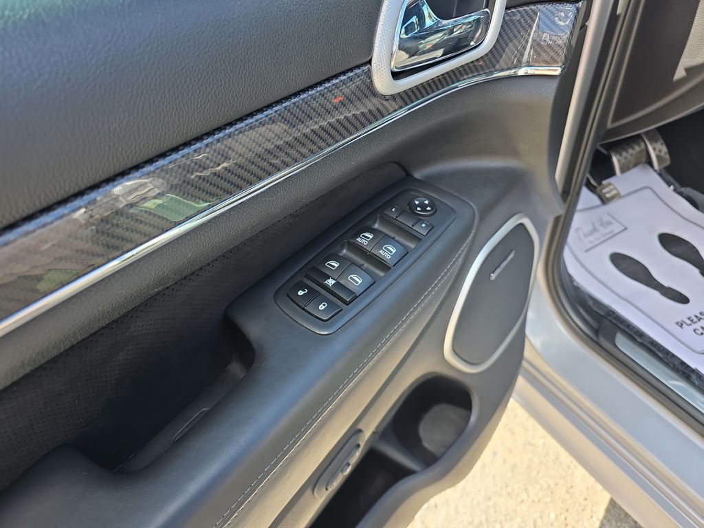 2020 Jeep Grand Cherokee SRT - Photo 12