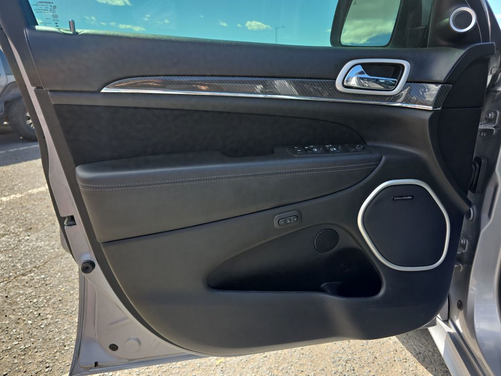 2020 Jeep Grand Cherokee SRT - Photo 11