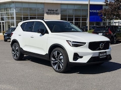 2026 Volvo XC40 B5 Ultra AWD SUV