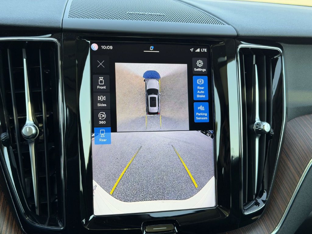 Used 2024 Volvo XC60 B5 Plus Dark Theme SUV